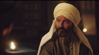 رسالة الإمام، الشافعي يفحم وزير ابن الوالي ومفاجأة في نهاية الحلقة 10 (فيديو)