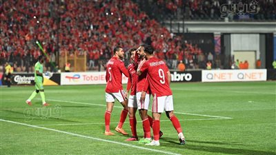 الأهلي يتقدم على الهلال السوداني 0/1 في الشوط الأول بدوري أبطال أفريقيا (فيديو وصور)