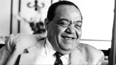 أهل القرية يطلبون الدعاء من نصاب قاتل.. كامل الشناوي يحكي موقفًا طريفا حدث في رمضان 