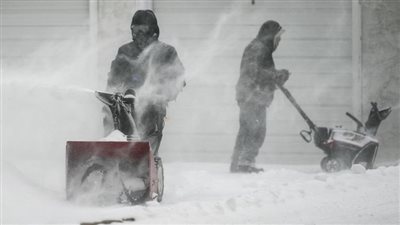 ارتفاع عدد ضحايا العواصف في أمريكا إلى 22 قتيلًا 