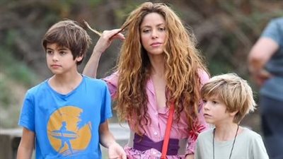 شاكيرا تتحدى بيكيه وتنتقل لأمريكا 11 إبريل