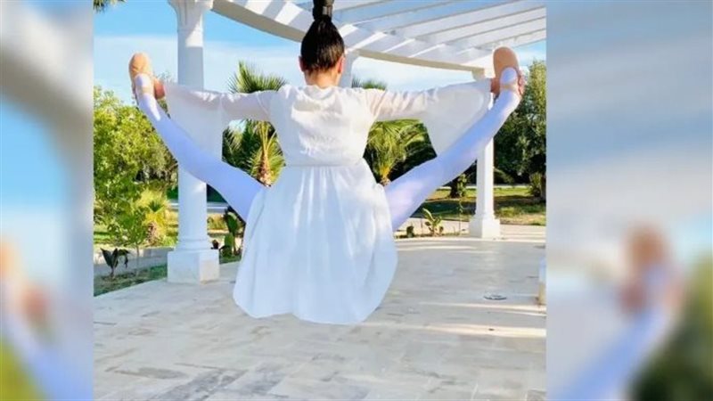 لاعبة تونسية، فيتو