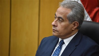  غلق ملف الصراع علي منصب رئيس اتحاد عمال مصر بين وزير العمل السابق وأعضاء مجلس الإدارة.. الفتوى والتشريع بمجلس الدولة تؤكد عدم أحقية “شحاتة” في العودة مرة أخرى.. وترقب لعقد الجمعية العمومية