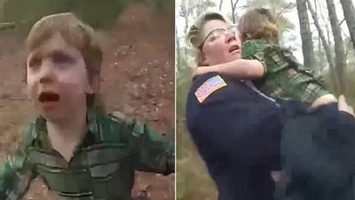 العثور على طفل ضل الطريق مع كلبه وسط الغابة 