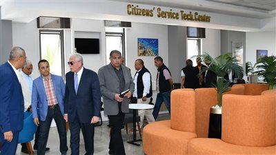 محافظ جنوب سيناء يتابع التشغيل التجريبي للمركز التكنولوجي بشرم الشيخ 
