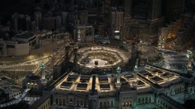 مستمدة من التراث الإسلامي، تفاصيل التوسعة الثالثة للمسجد الحرام، قباب زجاجية متحركة، وأخرى ثابتة