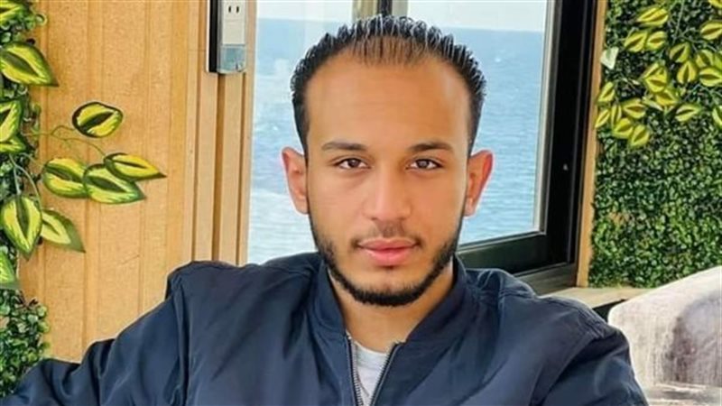 إسلام زكي مشجع الاتحاد