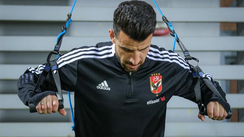 محمود متولي لاعب