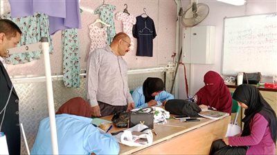 القوى العاملة: ختام برنامج تدريبي على التفصيل والخياطة للفتيات بقنا 