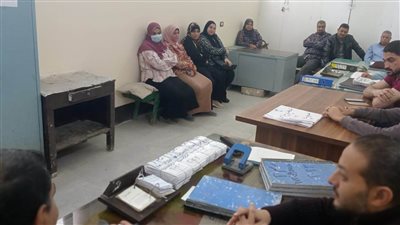 القوى العاملة: ندوة تثقيفية عن قانون العمل بمصنع سماد بأسيوط
