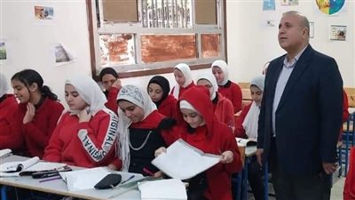 وكيل تعليم دميـاط يواصل جولاته التفقدية بالمدارس لانتظام العملية التعليمية