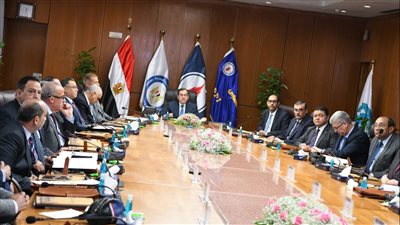 وزير البترول: زيادة حجم أعمال إنبي خارج مصر بنسبة 38% 