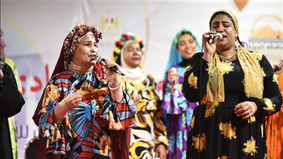 العروض الفنية بفيصل للكتاب، فنون شعبية وإنشاد ديني في الدورة 11 (صور)