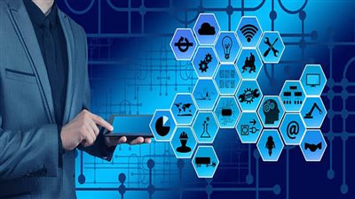 خبراء يحددون الاتجاهات الرقمية المطلوبة من مديري تقنية المعلومات خلال 202