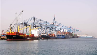  تداول 35 سفينة بضائع متنوعة داخل ميناء دمياط خلال 24 ساعة