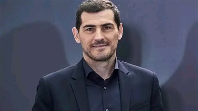 كاسياس يتوقع لقاء ريال مدريد ونابولي في نهائي دوري الأبطال