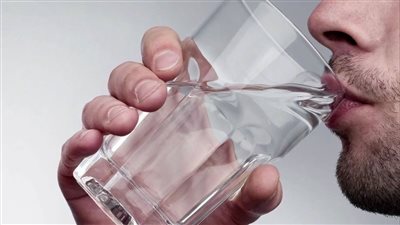 لحمايتك من العطش في نهار رمضان، عادات غذائية حاول الالتزام بها