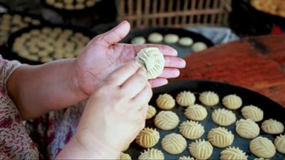 بعد ارتفاع المكونات، هذه أقل تكلفة لعمل كعك العيد والبسكويت في المنزل