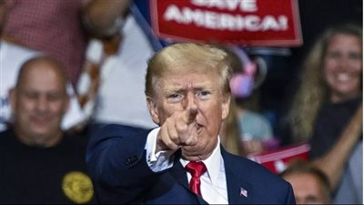  ترامب يدعو الأمريكيين إلى التبرع لحملته قبل التوجه للمحكمة 