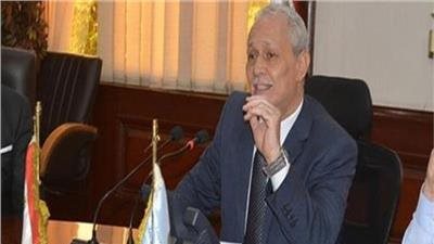 محافظ الأقصر يوجه بتخفيض إنارة الشوارع الرئيسية والميادين بنسبة 75٪