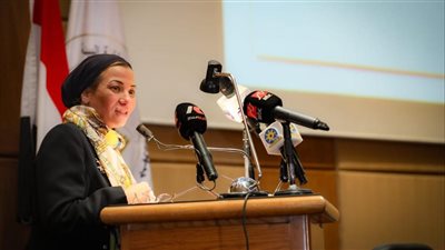 وزيرة البيئة: 19 شركة مصرية و34 أجنبية تعمل في مجال تحويل المخلفات لطاقة