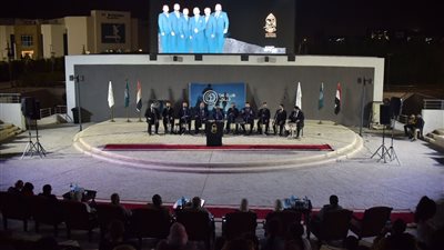 نادي النادي ينظم حفل إنشاد ديني لفرقة أبو شعر السورية (صور)