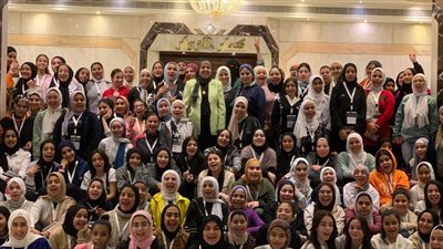 الشباب والرياضة تواصل فعاليات البرنامج القيادي لتدريب الفتيات 