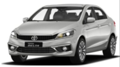 مقارنة بين أسعار سيارات تويوتا داخل السوق المصري قبل وبعد زيادة أبريل 