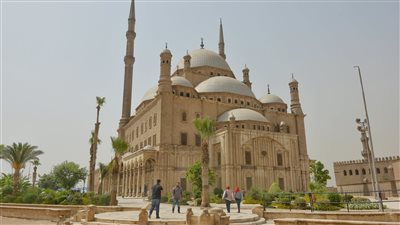  مواقيت الصلاة اليوم، موعد أذان الفجر اليوم الجمعة 7-4 - 2023 بتوقيت الدقهلية