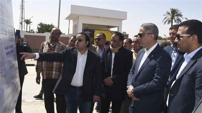 محافظ الفيوم يتفقد