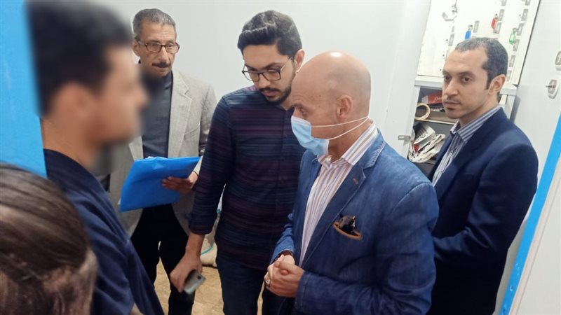 تشميع مستشفى تعمل