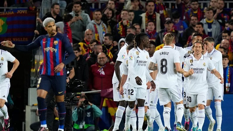 برشلونة وريال مدريد،