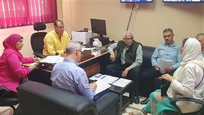 فحص 42 شكوى خلال اللقاء الأسبوعي لخدمة المواطنين بحي الهرم (صور)