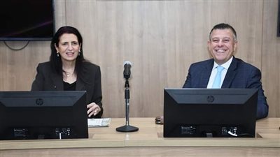 جامعة عين شمس تبحث مع مكتب هيئة الفولبرايت بالقاهرة سبل التعاون المشترك