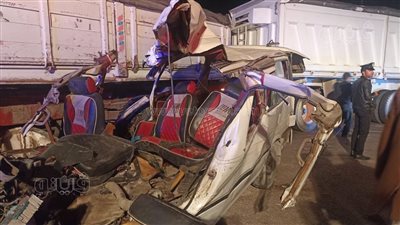 إصابة 6 أشخاص في تصادم سيارتين أعلى الطريق بمنشأة القناطر 