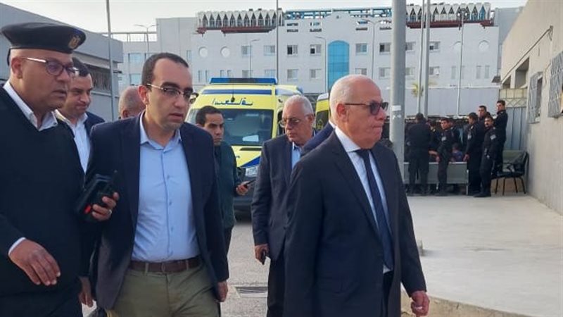 محافظ بورسعيد يصل