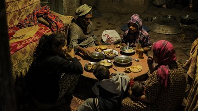 صور أسرة من المنوفية تثير موجة من التعاطف (صور)