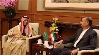 وزيرا خارجية إيران والسعودية يوقعان على بيان مشترك خلال لقائهما في بكين