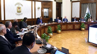 مدبولي يبحث الاستفادة من بعض الأصول بالقاهرة والجيزة أبرزها المطلة على النيل