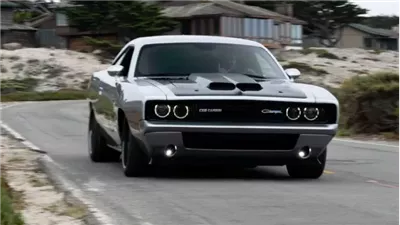 تفاصيل تعديل سيارة دودج تشالنجر الكلاسيكية 