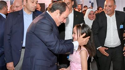 شاهد نشاط السيسي اليوم بالأسمرات.. حوار الرئيس الأبرز (فيديو)