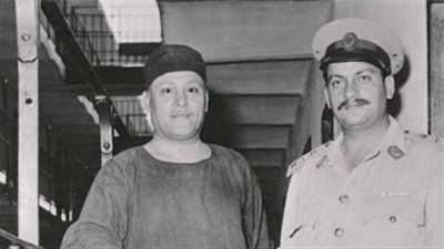 أبو الخير نجيب.. اتهمه الملك بالعيب في الذات الملكية وسجنته الثورة بتهمة المصاريف السرية 