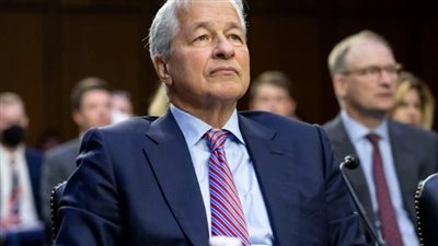 جي بي مورجان: زيادة مخاطر ركود الاقتصاد الأمريكي بعد أزمة البنوك