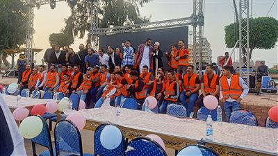 شاهد أكبر مائدة إفطار جماعي بالمنصورة بحديقة شجرة الدر (فيديو وصور)