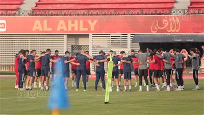 كولر يغلق مران الأهلي الليلة استعدادا لمواجهة بيراميدز في نهائي كأس مصر 