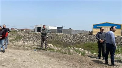 رئيس حي شرق الاسكندرية يقود حملة مكبرة لإزالة مخالفات البناء 