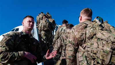 ستريت جورنال: 3 عسكريين أمريكيين كانوا مع قائد قوات سوريا أثناء محاولة الاغتيال