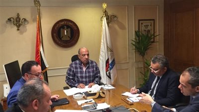 وزير قطاع الأعمال يتابع مشروعات شركة مصر الجديدة للإسكان والتعمير