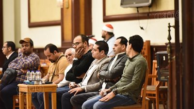 غياب نجوم الفن والإعلام عن عزاء شيرين الطحان (صور)