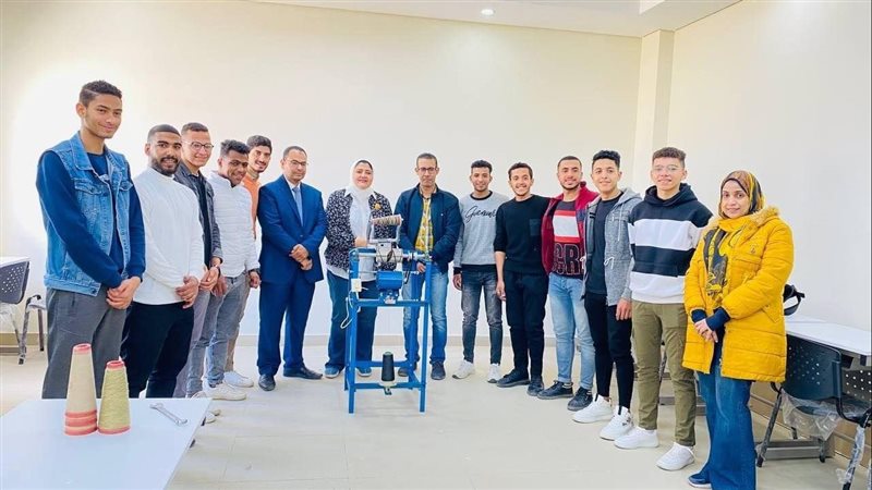 طلاب جامعة ٦ أكتوبر